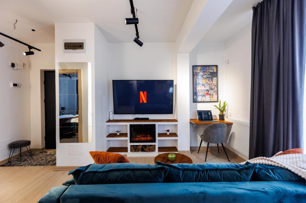 Touchdown Apartment Near Bucharest Airport Отопени Екстериор снимка